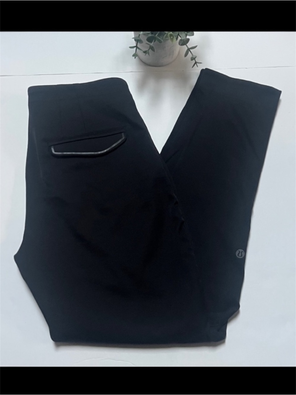 Lululemon &go City Trek Trouser Black Size 2